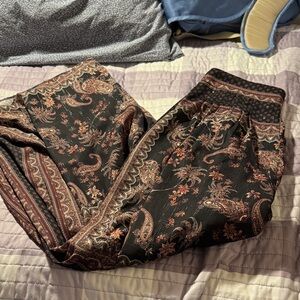 Paisley Print Wide Legged Pants